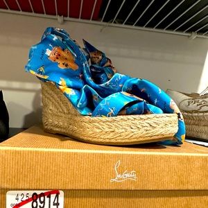 NEW IN BOX CHRISTIAN LOUBOUTIN SIZE 36 wedge